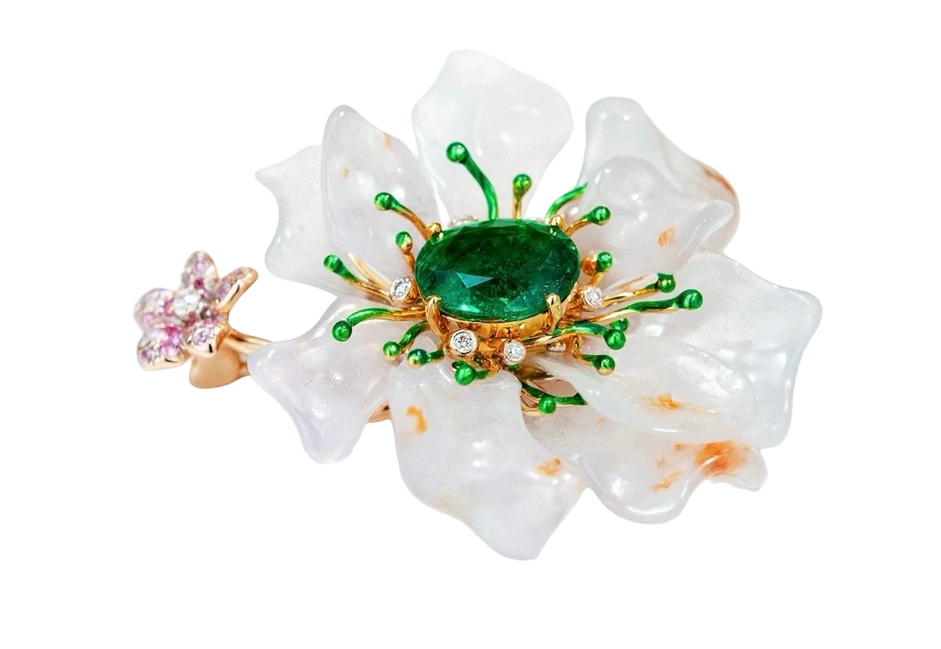 Art Jewelry Emerald Floral Brooch · Jewellery · Vera Buy