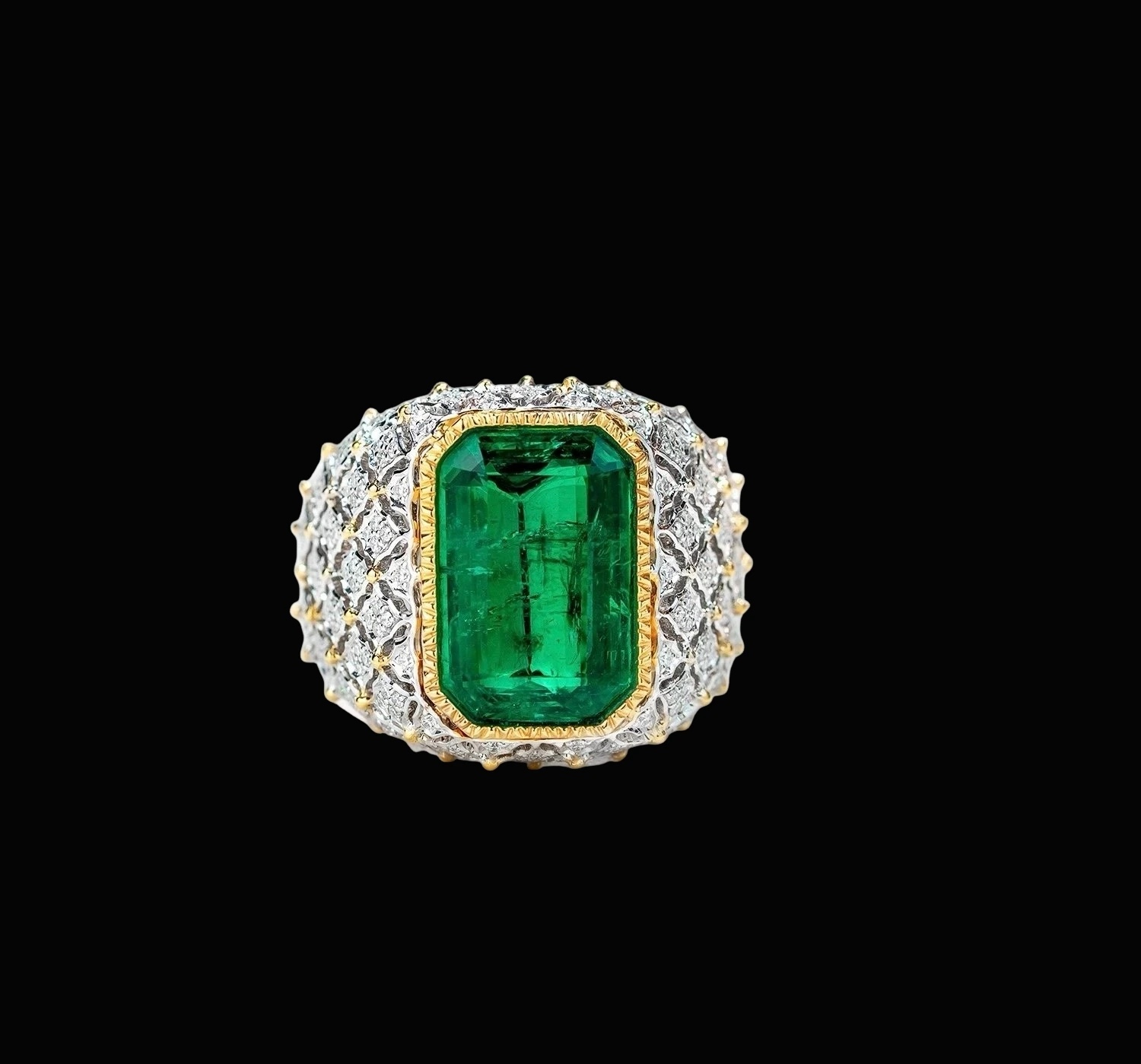 Emerald Ring · Jewellery · Vera Buy