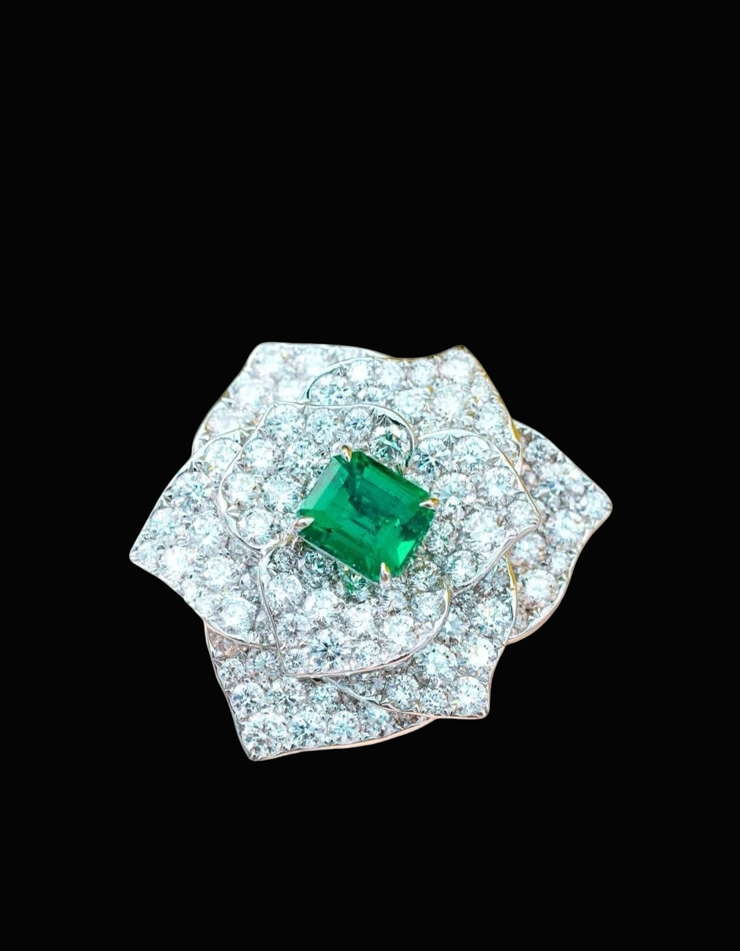 Colombian Emerald Ring · Jewellery · Vera Buy