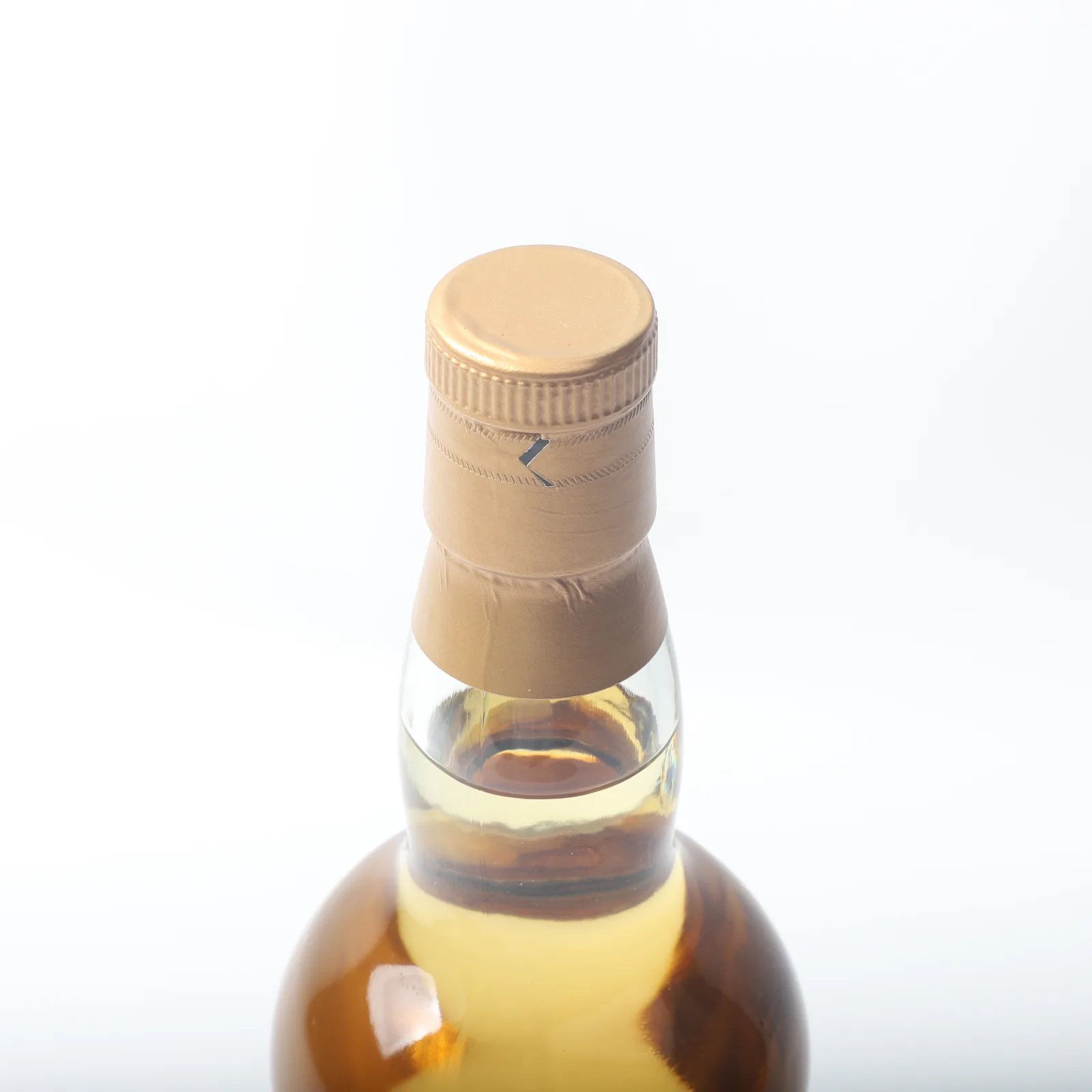 Laphroaig 1995-2026 30-Year-Old 'Goddess of Summer' Bourbon Cask Single Cask Single Malt Whisky detail image 2 · Vera Buy
