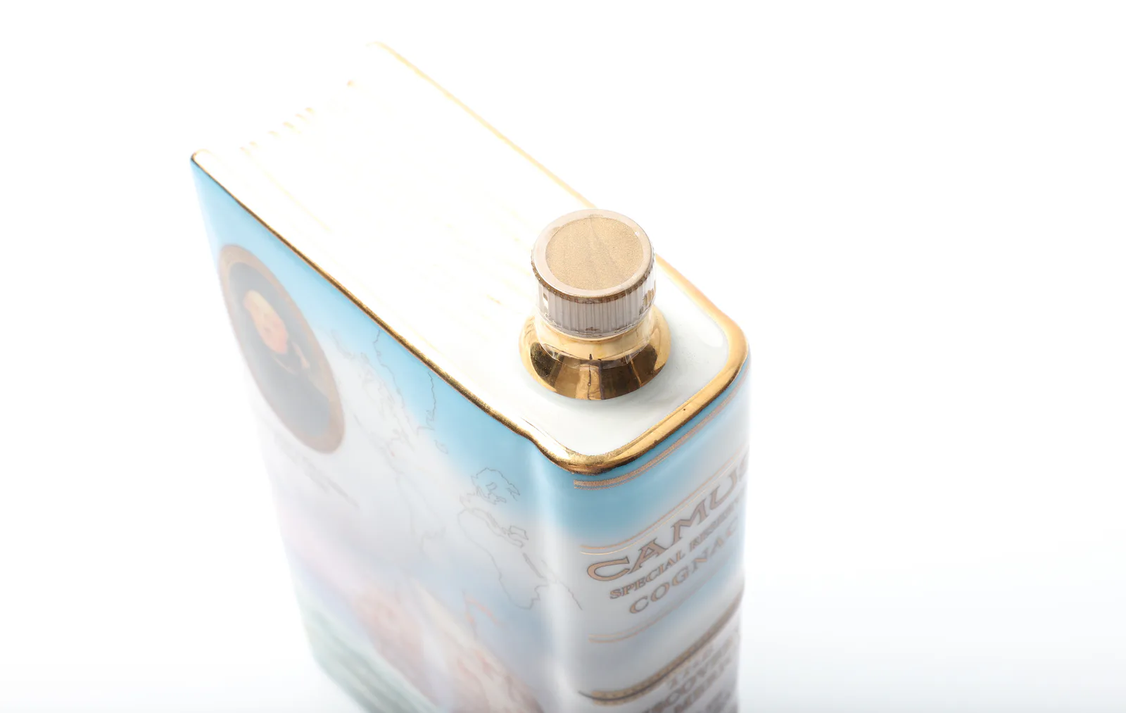 1992 Camus Limoges Ceramic Book Cognac – 500th Anniversary of the Discovery of America detail image 2 · Vera Buy