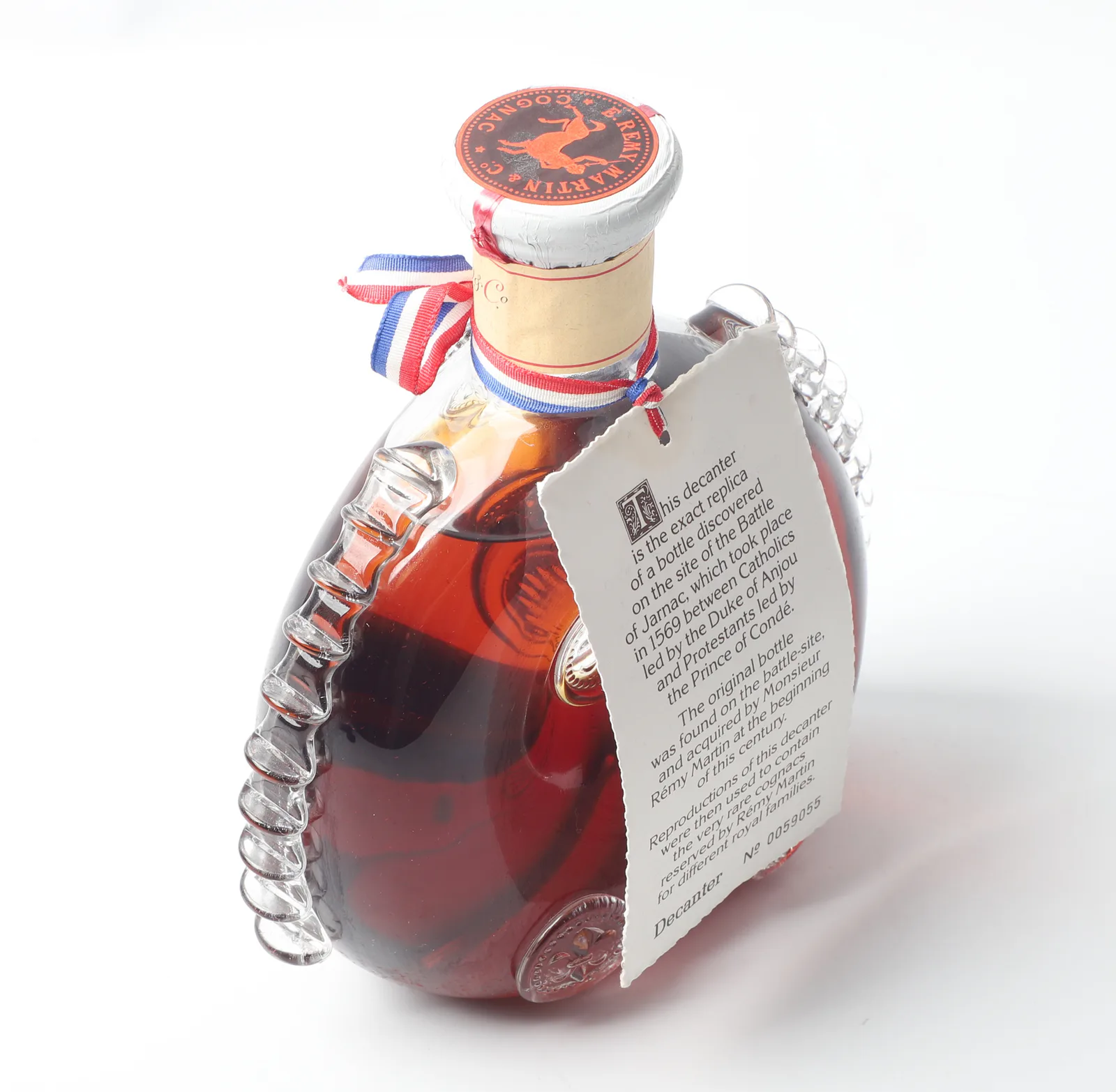 60s Rémy Martin Old White Top 'Louis XIII' Baccarat Crystal Decanter XO Cognac Gift Set detail image 7 · Vera Buy
