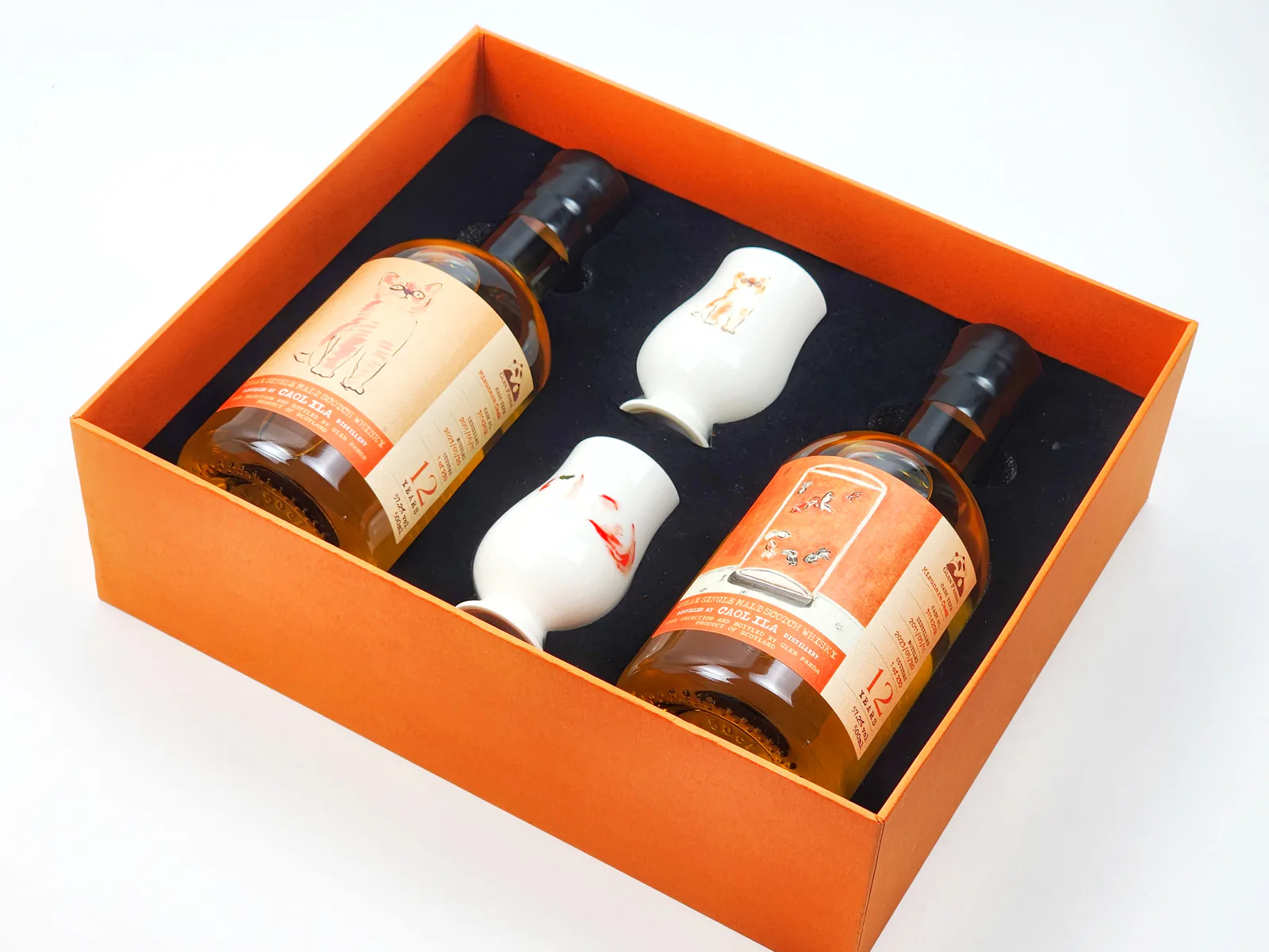 Caol Ila 2011-2023 12-Year-Old 'Sanyu: Cat/Eight-Tailed Goldfish' Mizunara Cask Single Malt Scotch Whisky Gift Set with Glasses, 2-Bottle Set detail image 7 · Vera Buy