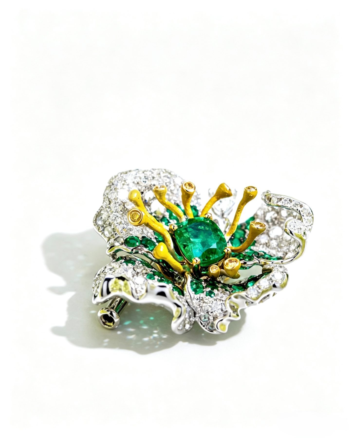 Emerald Floral Pendant-Brooch, Convertible Design · Jewellery · Vera Buy