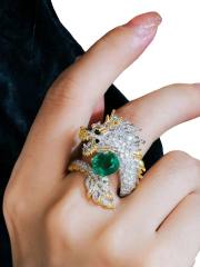 Emerald Dragon Ring detail image 4 · Vera Buy