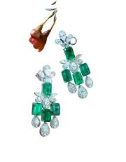 ANAISHA JEWELS Floral Emerald and Diamond Stud Earrings detail image 4 · Vera Buy