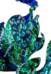 Emerald-Centred Butterfly Brooch in Titanium detail image 3 · Vera Buy