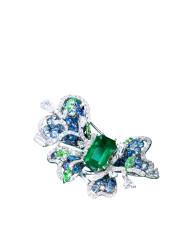 Emerald Butterfly Ring, Art Jewelry detail image 3 · Vera Buy