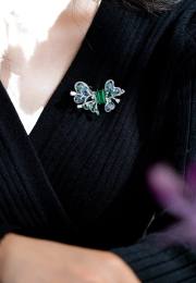 Emerald Butterfly Ring, Art Jewelry detail image 5 · Vera Buy