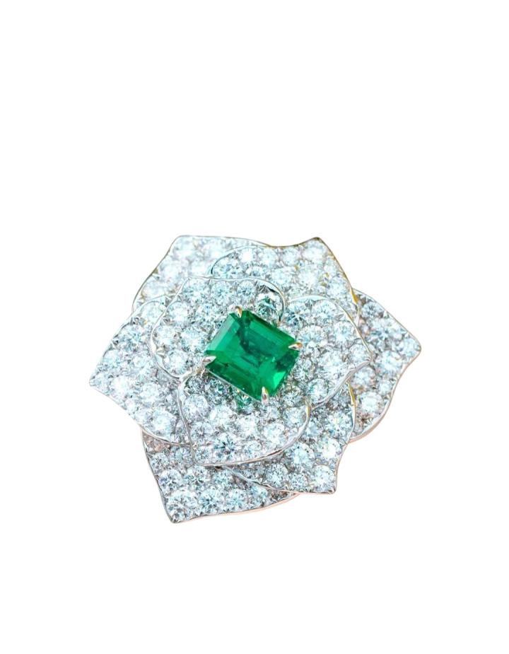Colombian Emerald Ring · Jewellery · Vera Buy