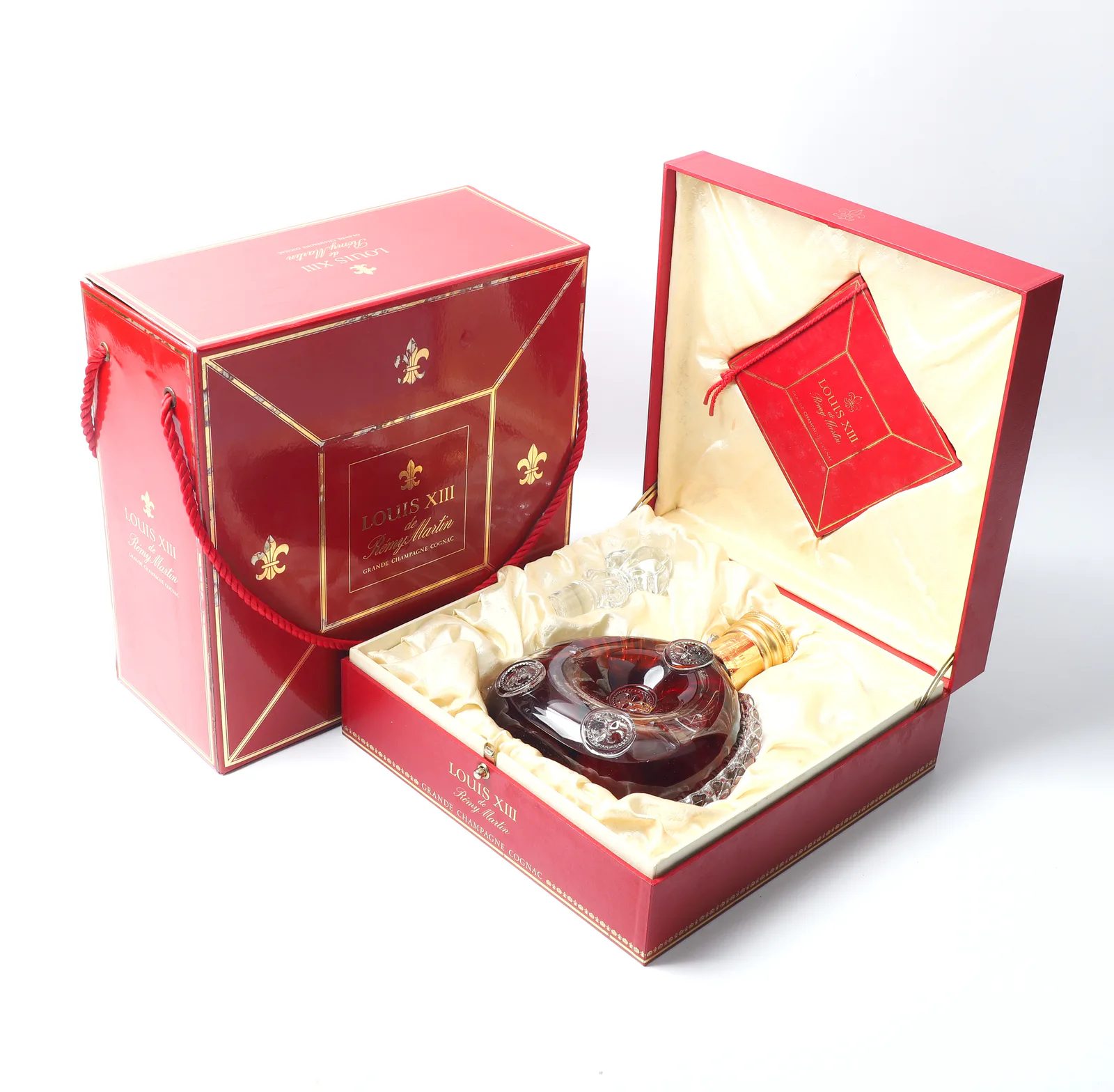 80s Rémy Martin Gold Top 'Louis XIII' Baccarat Crystal Decanter XO Cognac Gift Set · Fine Wine · Vera Buy